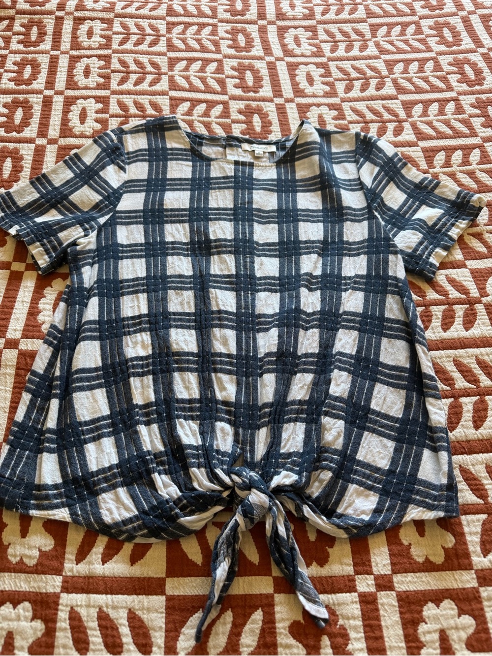 Madewell Navy and White Plaid Tie-Front Short Sleeve Top
